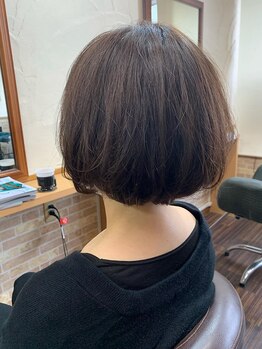 ハレ(HARE)の写真/忙しい朝も簡単に決まる♪骨格・髪質・クセを計算し尽くした「再現性×もち」が自慢の似合わせカット◇