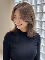 フィエルウメダ(Fier umeda) 【31.横顔や斜め後ろからの姿も美しく♪くびれミディアム】