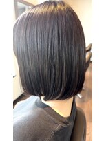 エスト(est.)&nbsp;伸ばしかけボブ×ミネコラトリートメント　20代30代40代50代