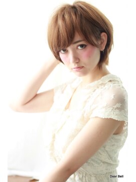 ドアベルヘアリビング(Door Bell hair Living) ☆ヌーディーベージュのフレンチショート☆