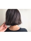 ラベンダーベージュ×ブラントボブ