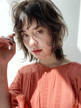 アイティー バイ アルバム 浦和店(IT by ALBUM) ラフウェーブボブ_オリーブカラーハイライトカラー_47560