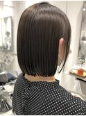 ぱつっとボブ