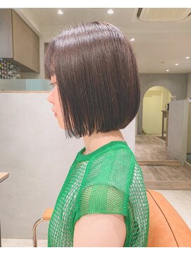 ウニコ(unico.) 【unico.】似合わせカット・ストレートボブ・シンプルボブ