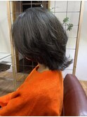 ワンレングスレイヤー暗髪シルバー