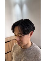 ダブルオオガキ (W-ogaki)&nbsp;ニュアンスパーマセンターパートメンズパーマツーブロック