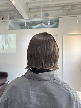 ロカ 表参道(loka) 外ハネボブ/切りっぱなしボブ［表参道/髪質改善/ハイライト］