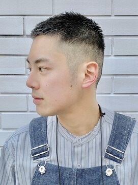 パークレーン アイス イヴェン(park lane ICI yeven) 20代30代40代スキンフェードすぎないボウズビジネスカジュアル