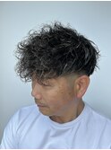 メッシュスペインカール外国人風ヘア