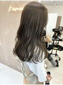 ほんのりオリーブベージュカラー