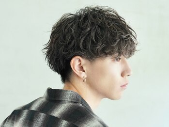 フィフス 渋谷(fifth)の写真/360度シルエットが綺麗な《波巻きスパイラル》や、無造作な質感の《ツイストスパイラルパーマ》が人気◎