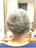 40代50代60代/ふんわりショート/パーマショート/グレイヘア