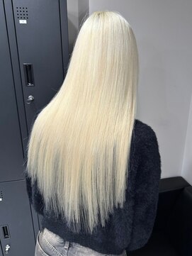 ベレーザ 渋谷(BELEZA) 11827髪質改善ホワイトアッシュホワイトブロンド艶髪ストレート