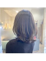 ウイバイファースト(u'i by first)&nbsp;≪柔らかな透明感≫オリーブグレージュ×くびれヘア