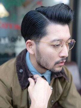 ケアリー 練馬(Carelly) ツイストパーマ七三オールバックマッシュウルフスリークショート