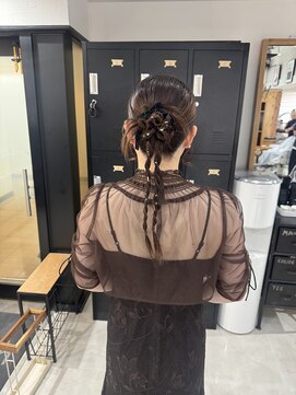 ウタシロイロ(uta shiroiro) ヘアセット