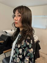 シイ(SIE)&nbsp;ダークオリーブカラー