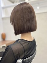 オウル(Owll) *艶ボブ/ミニボブ/内巻きボブ/ピンクブラウンカラー*