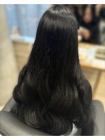 リーオオサカ(Lee Osaka) ツヤ感×ブルーブラック