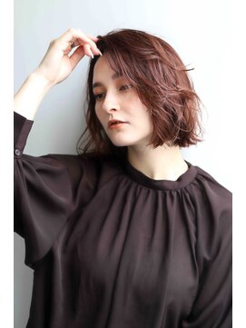 クーシ(kuusi) ミディアムボブ【高円寺/東高円寺/新高円寺】