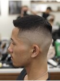 ハイスキンフェードクルーカット