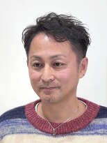 グラーツィェドゥーエ(GRAZIE due)&nbsp;メンズパーマ/毛流れパーマ/刈り上げ高め/ベリーショート