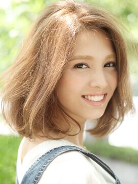 ヨロ(YoLo.) ナチュラルボブ