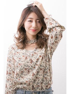 ミーツ meets+ 【meets】やわらかセミロング×透明感カラー×パーマ