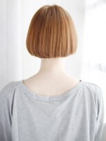 ヘアメイク ナル(hair make nalu) ハイトーンセンターパートボブ