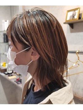 グラフ(GLaugh) キレイめマッシュウルフ