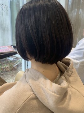 クマ(kuma.) 大人ボブ/ボブヘア/重めボブ