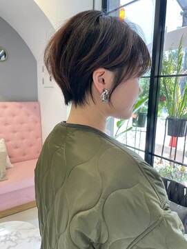 サンド 大阪梅田(sand) @hegi__sand[大阪梅田駅/マッシュ/くびれヘア/メルティカラー]