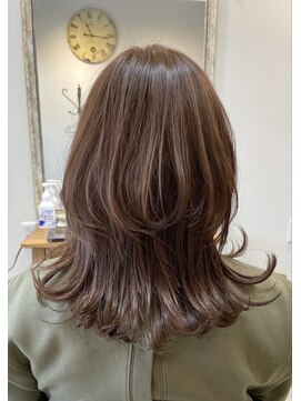 ヘアアンドヘッドスパ エリー(hair&headspa elly) ショコラグレージュ・韓国風くびれスタイル