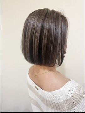 ヴィジョン(VISION) ボブ×ハイライト