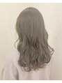 モルニ(MORNI)&nbsp;肌を綺麗に見せる透明感と柔らかベージュカラーが大人気！