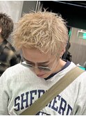 スパイキーショート ミルクティーベージュ