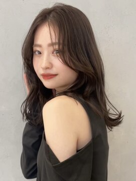 ノイ(noi) 顔周りレイヤーカットくびれヘアミルクティーベージュカラー