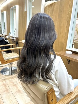 ループ(LOOP) 細めのコントラストハイライト