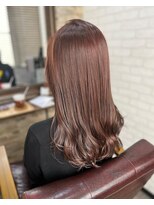 アトリエナガノ(atelier nagano)&nbsp;ニュアンスカラー/センターパート/ツヤ髪スタイル/ブルージュ