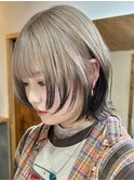 ホワイトブロンド/ワイドバング/美髪/外ハネボブ/ダブルカラー