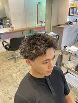 ザデイ カットアンドカルチャーショップ(THE DAY CUT&CULTURE SHOP)&nbsp;スパイキーパーマ