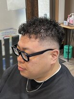 ストローヘアー(STRAW hair) スキンフェード ×パーマ