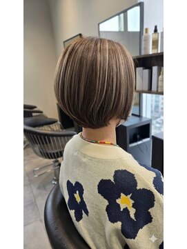 クリック 辰巳店(CLiC) 美シルエット『大人可愛いショートボブ』