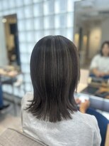 カルゥグラッシー(KALOU glassi)&nbsp;切りっぱなしミディ◎グレージュハイライト《高倉》