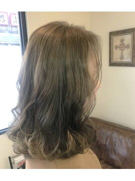 プリーム ヘアー(Pleame hair) オリーブグレージュ