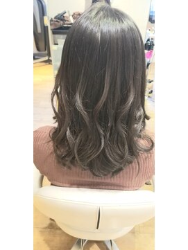 ノル(nol.) ミディアムミックスカール！Nドットカラーで圧倒的透明感