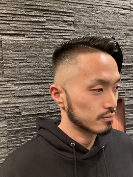 プレミアムバーバー 表参道店(PREMIUM BARBER produce by HIRO GINZA) スキンフェードバーバースタイル