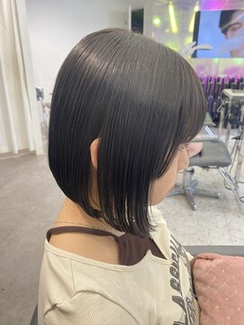 ユーフォリア 渋谷グランデ(Euphoria SHIBUYA GRANDE) ナチュラルストレート×丸みボブ♪