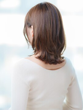 ヴィアラ 自由が丘(VIALA) 【VIALA 自由が丘】曲線×外はね