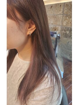 トリニティプラス アヴェダ(TRINITY+ AVEDA) 春に向けてのインナーカラー